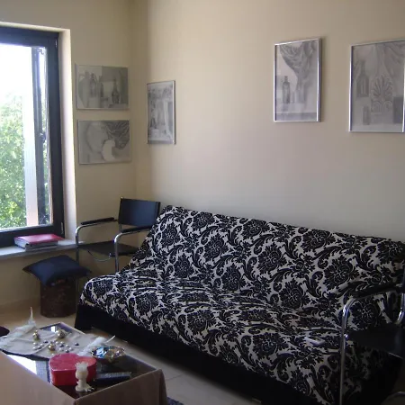 Emerald Villa Apartmán *